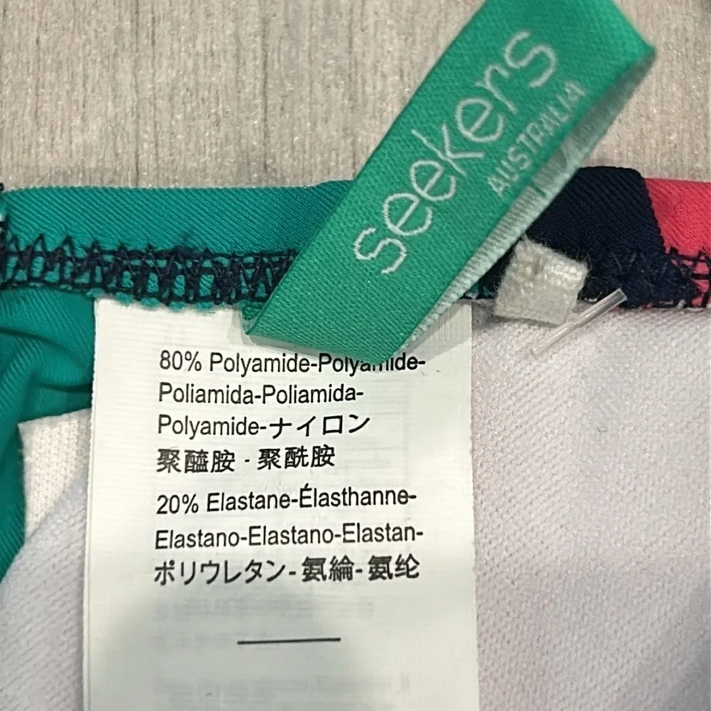 Seekers Australia swim bikini top size 6